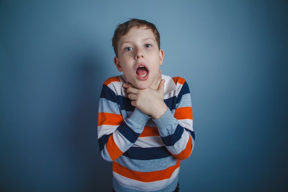Choking – adult casualty